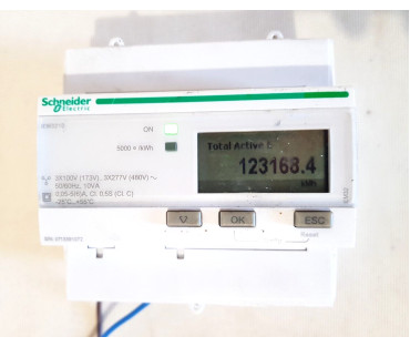 Schneider Electric IEM3210 A9MEM3210 ELECTRIC METER /B7 /378