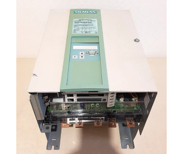 SIEMENS SIMOREG DC-CONVERTER 6RA7025-6DV62-0. #82