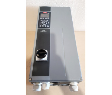 DANFOSS FC-102P11KT4P55H3XGX1XXSXXAXBXCXXXXDX Frequency Converter #124