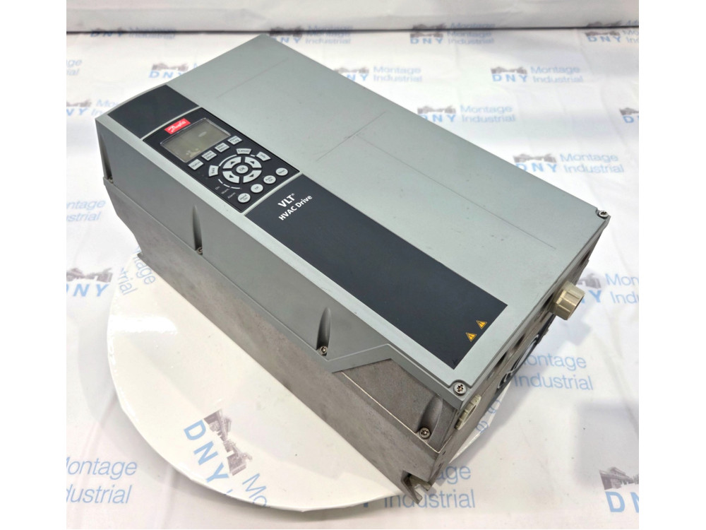 DANFOSS FC-102P7K5T4E55H3XGXXXXSXXAXBXCXXXXDX 7.5kW Variator S.1156 406489519399 | Danfoss - Image 1