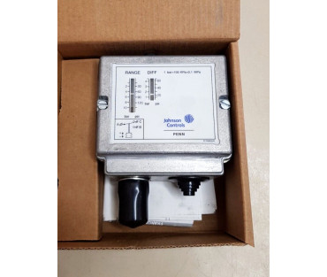 Johnson Controls P48AAA-9130 Pressure Switch. B29/180
