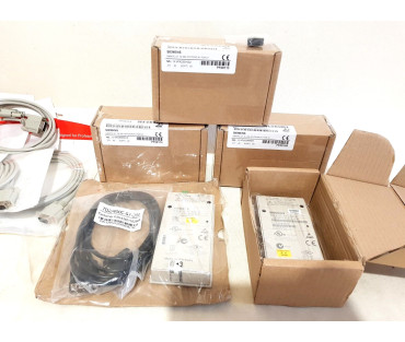 SIEMENS SIMATIC S7 TD200 6ES7272-0AA30-0YA1 Display Panel Module 1РСS. B18/216 SIEMENS SIMATIC S7 TD200 6ES7272-0AA30-0YA1 Display Panel Module 1РСS. B18/216