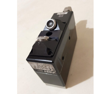 2004 BST CCD LED/L403-03 Sensor Control /B15 /22 2004 BST CCD LED/L403-03 Sensor Control /B15 /22