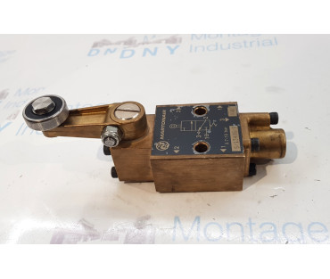 MARTONAIR S/1340G/8 mechanically actuated valve. S6/1146